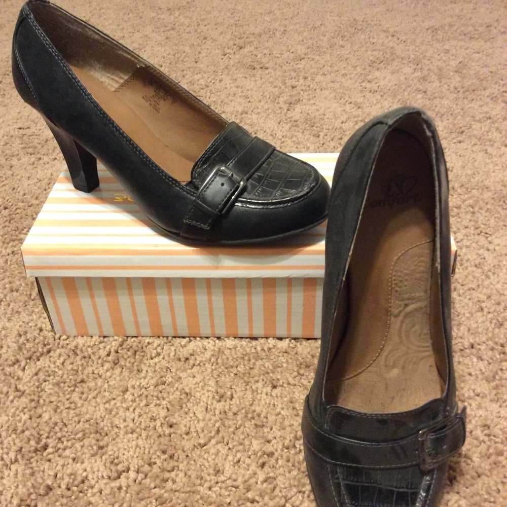 Classic Black heels